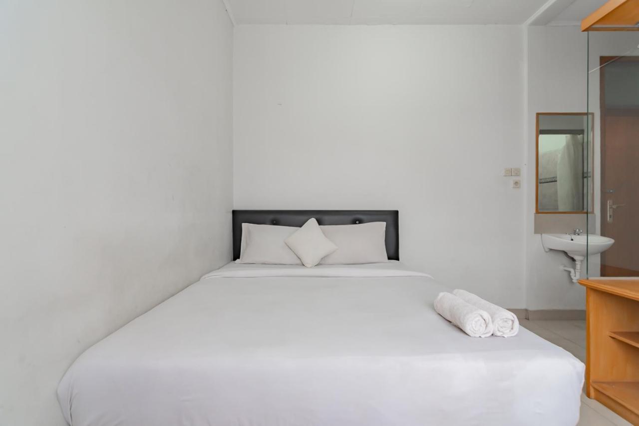 Imelda Residence Setrasari RedPartner Bandung Esterno foto